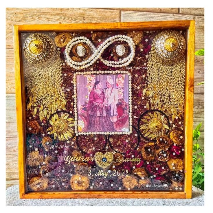 Wood Frame circular
