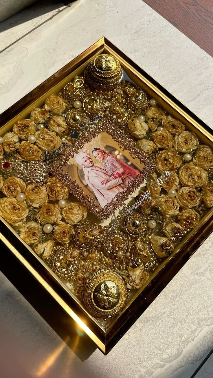 Wood Frame circular